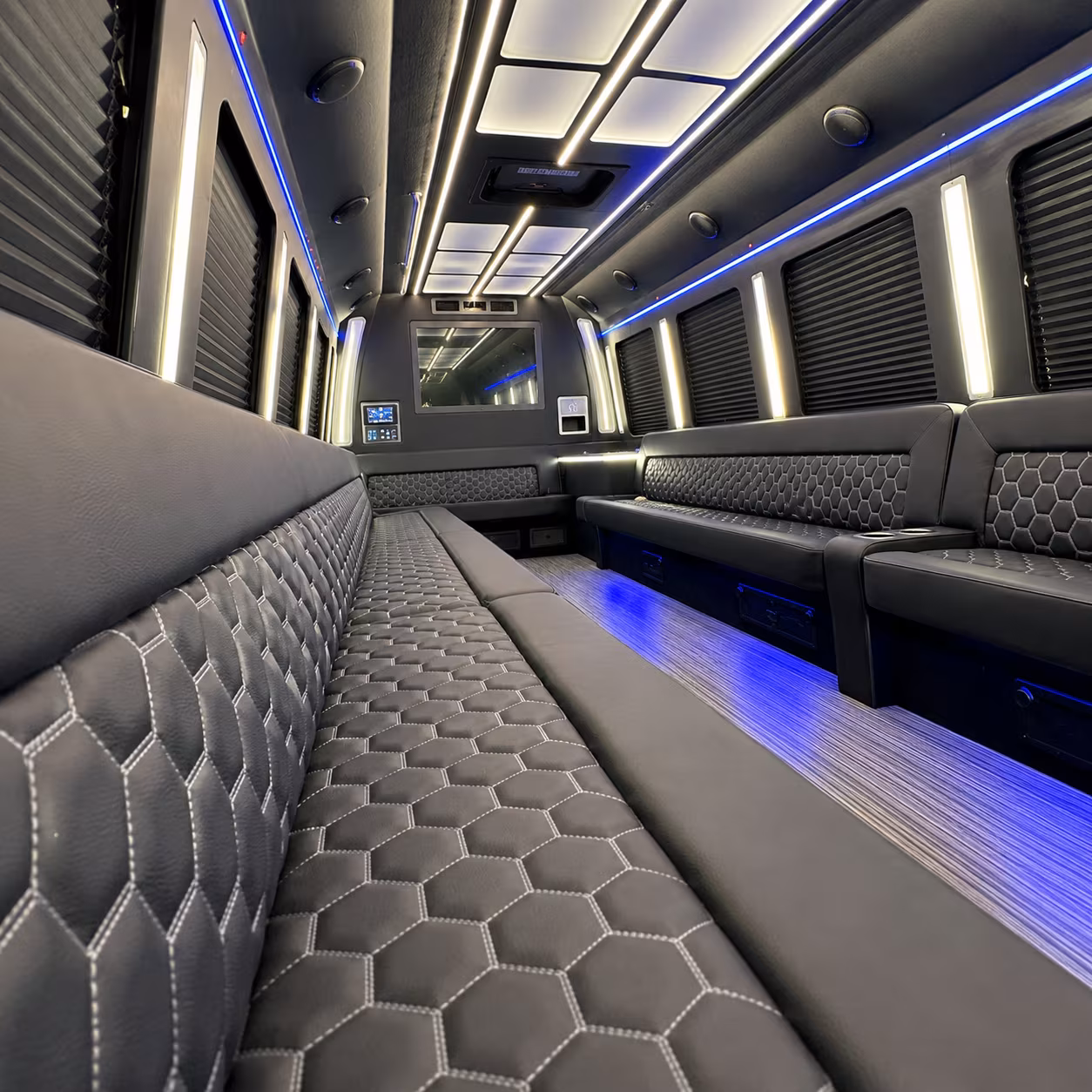 Baton Rouge Birthday, Sweet 16, & Quinceañera Party Bus Rentals