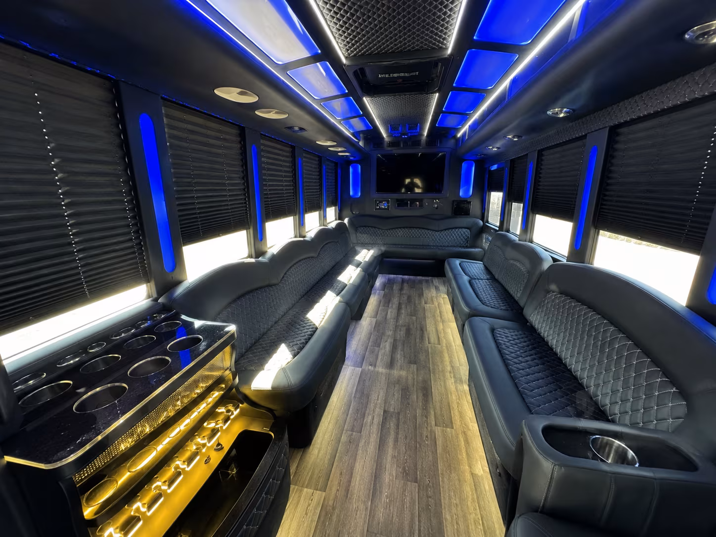 New Orleans Birthday, Sweet 16, & Quinceañera Party Bus Rentals