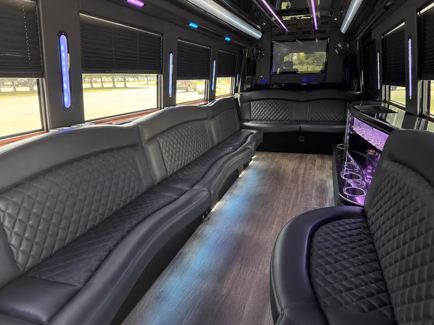 West Gulfport Homecoming & Prom Party Bus Rentals